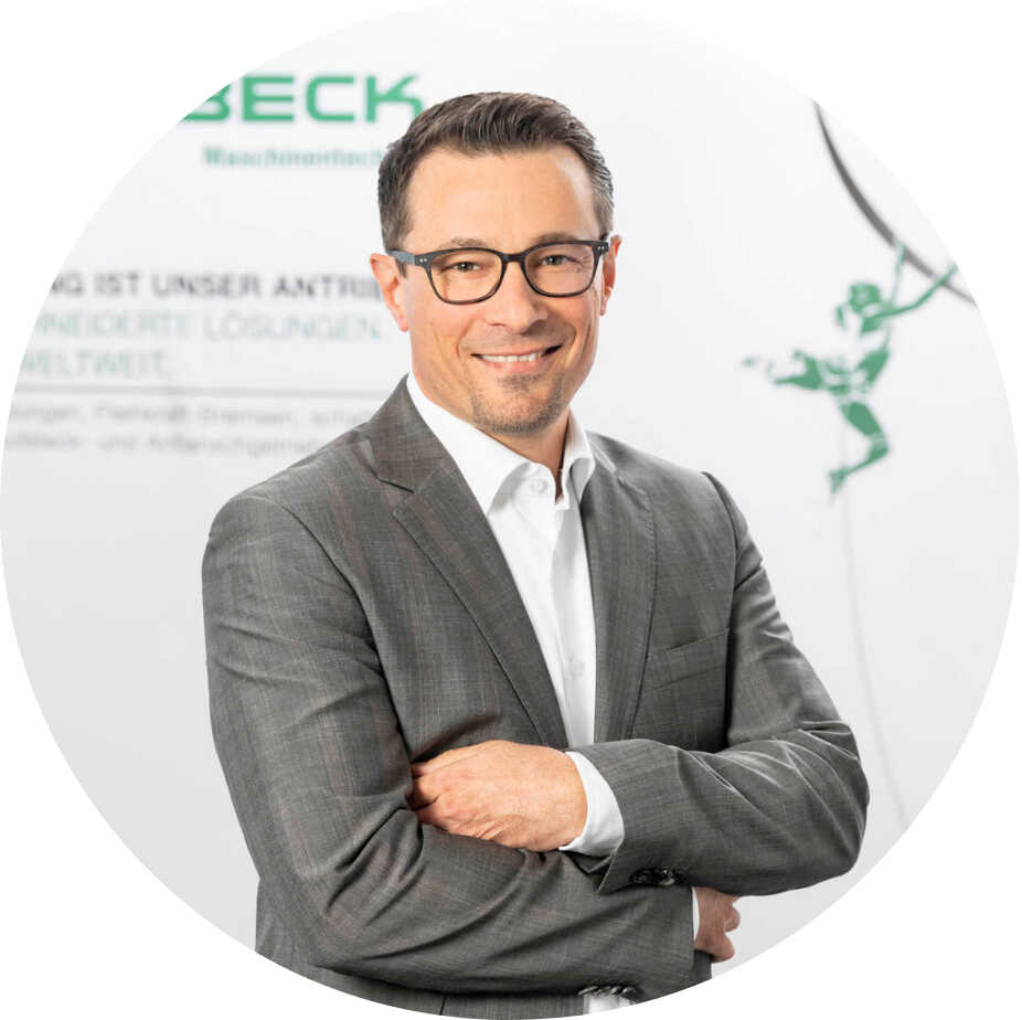 Employee photo - Axel Gläser - Head of Sales / Head of Marketing {{brizy_dc_image_alt imageSrc=